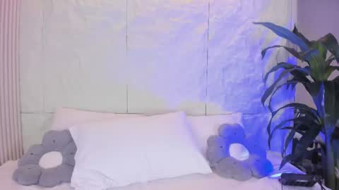 Snapshot of cristalcollinss chatting on July 2026 12:02:02 PM Cristal online show from July 2026 12:02:02 PM