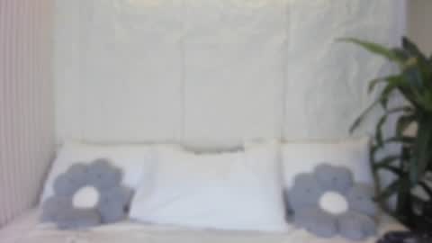 Snapshot of cristalcollinss chatting on July 2026 11:36:02 AM Cristal online show from July 2026 11:36:02 AM