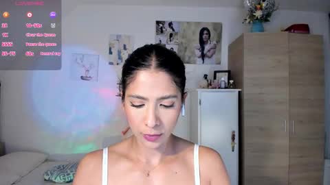 Snapshot of cristalmunez chatting on November 2025 05:07:01 PM cristal online show from November 2025 05:07:01 PM