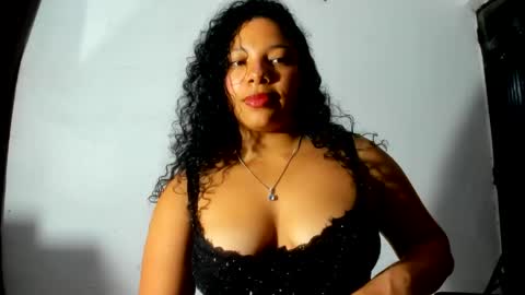 Snapshot of cristalsmith_tease14 chatting on May 2026 09:22:01 PM cristal online show from May 2026 09:22:01 PM