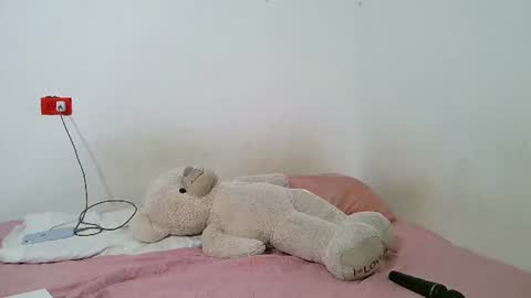 Snapshot of cristel_bloss1 chatting on July 2026 12:53:01 PM karol online show from July 2026 12:53:01 PM