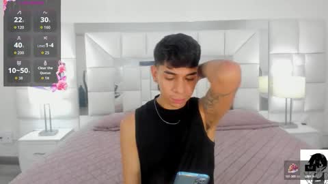 cristhian online show from September 2025 11:24:02 AM