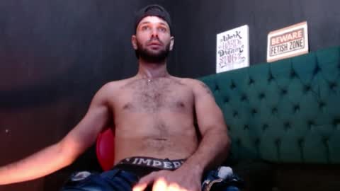 cristian hot9 online show from February 2025 05:22:01 PM