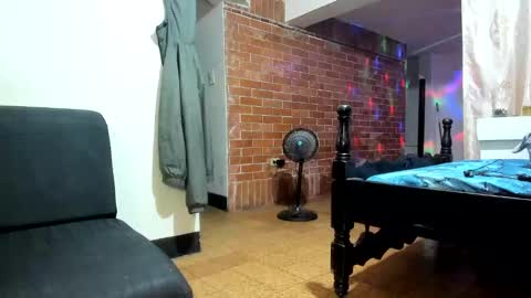 Snapshot of cristiand20 chatting on February 2025 07:12:02 AM Cristian online show from February 2025 07:12:02 AM