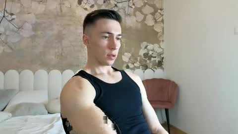 CristianoHailey online show from April 2026 06:10:01 PM