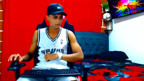Snapshot of cristiantayron chatting on July 2026 06:38:02 AM cristian online show from July 2026 06:38:02 AM