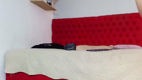 Snapshot of cristina_aznar chatting on June 2026 12:47:02 PM Cris online show from June 2026 12:47:02 PM