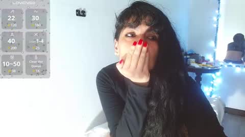 Cristina online show from March 2025 05:13:01 AM