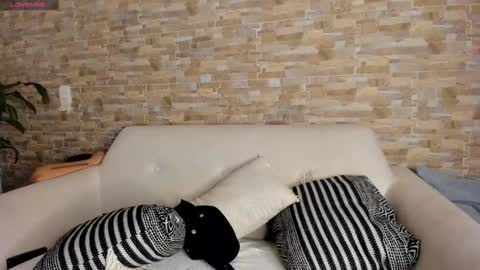 soycriss online show from December 2024 04:01:02 AM