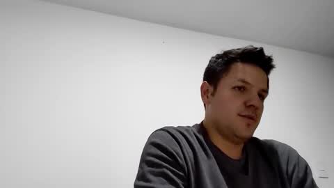 cristopher3042 online show from February 2025 02:53:01 AM