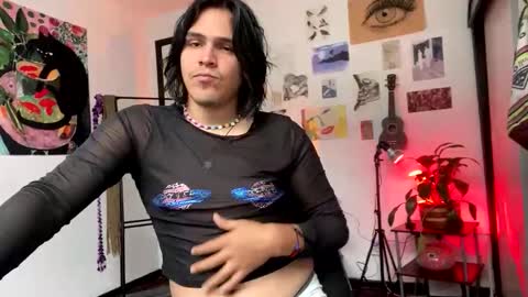 Cristopher online show from April 2026 06:48:02 PM