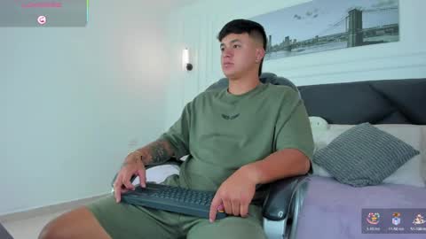 Snapshot of cristopher_strong chatting on May 2026 12:45:01 PM Cristopher online show from May 2026 12:45:01 PM