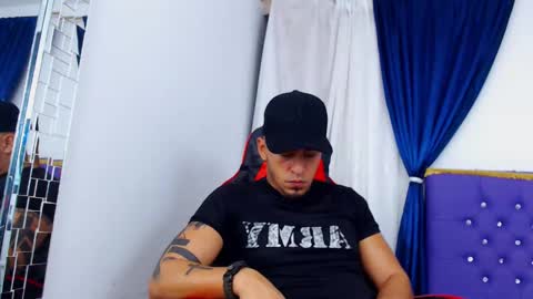 Snapshot of cristophertompson chatting on December 2024 01:36:01 AM Say me Cris online show from December 2024 01:36:01 AM