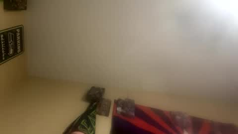 Critter2999LuvsFeet online show from September 2025 10:15:01 AM