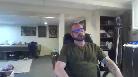 Snapshot of crm400 chatting on May 2026 12:59:01 AM billybasement online show from May 2026 12:59:01 AM