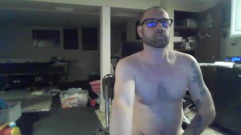 Snapshot of crm400 chatting on May 2026 05:24:01 AM billybasement online show from May 2026 05:24:01 AM