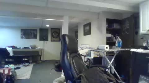 Snapshot of crm400 chatting on May 2026 03:26:01 AM billybasement online show from May 2026 03:26:01 AM