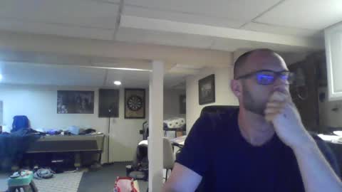 Snapshot of crm400 chatting on June 2026 01:29:01 AM billybasement online show from June 2026 01:29:01 AM