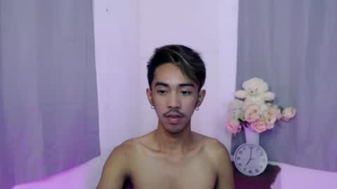 Snapshot of crocodale chatting on October 2025 03:31:02 PM crocodale online show from October 2025 03:31:02 PM