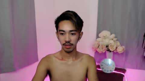 Snapshot of crocodale chatting on October 2025 09:21:01 AM crocodale online show from October 2025 09:21:01 AM