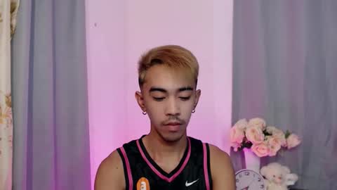 Snapshot of crocodale chatting on November 2025 03:13:02 PM crocodale online show from November 2025 03:13:02 PM