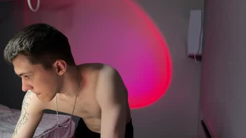 cronck52 online show from April 2026 07:27:01 PM