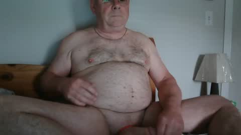 Snapshot of crowbarbi chatting on June 2026 12:07:01 PM Crowbarbi online show from June 2026 12:07:01 PM