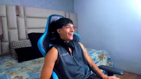 Croy online show from March 2026 11:53:02 PM