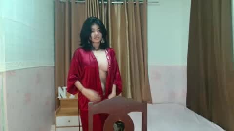 Im CruellaDont forget to follow me online show from October 2025 04:46:01 PM