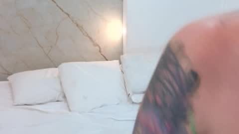 Cry online show from November 2025 11:03:01 PM