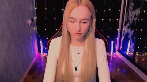 crybambi online show from March 2026 07:25:02 AM