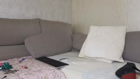 Crys online show from February 2025 04:06:01 AM