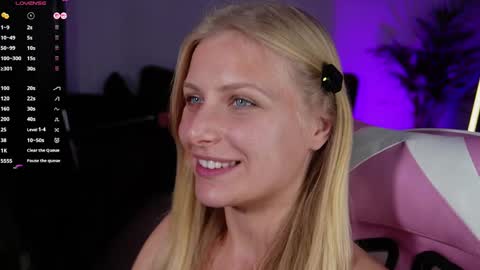 Crystal online show from April 2026 08:35:02 PM