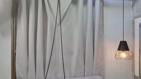 Snapshot of crystal_gilton chatting on June 2026 07:09:01 PM crystal_gilton online show from June 2026 07:09:01 PM