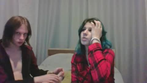 Crystal and Marcl online show from January 2025 01:03:01 PM