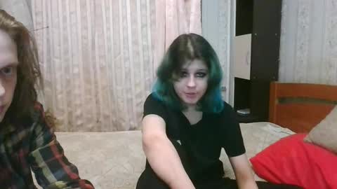 Crystal and Marcl online show from January 2025 01:25:02 AM