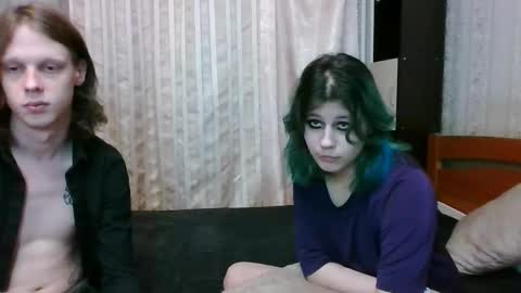 Crystal and Marcl online show from January 2025 10:39:01 PM