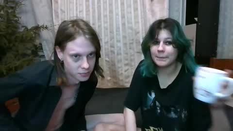 Crystal and Marcl online show from January 2025 11:24:01 PM