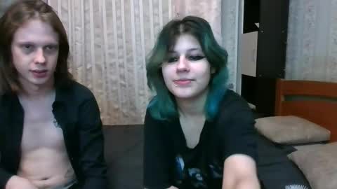 Crystal and Marcl online show from January 2025 02:26:01 AM