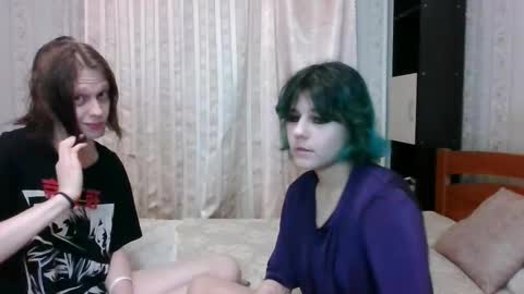 Crystal and Marcl online show from January 2025 09:22:01 PM