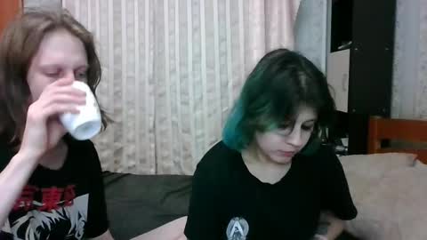 Crystal and Marcl online show from March 2025 01:01:02 AM