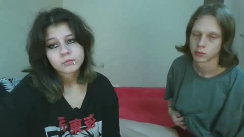 Crystal and Marcl online show from October 2025 11:22:02 PM