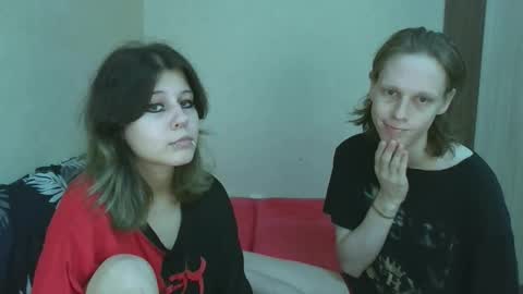 Crystal and Marcl online show from October 2025 09:03:02 PM