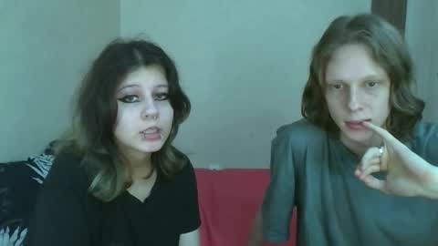 Crystal and Marcl online show from October 2025 11:00:01 AM