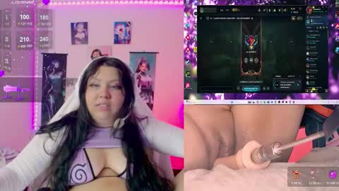 Snapshot of crystal_velvet01 chatting on February 2026 10:35:02 PM crystal online show from February 2026 10:35:02 PM