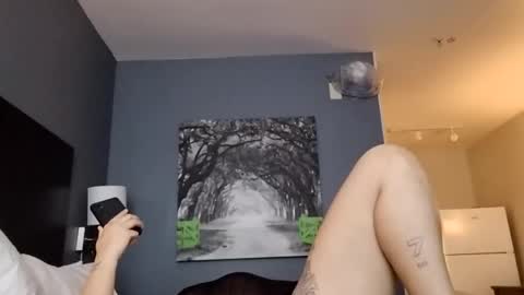 crystalbarbie214 online show from February 2026 07:01:02 PM