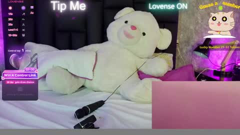 Snapshot of crystalboow chatting on May 2026 10:25:01 PM Crystal online show from May 2026 10:25:01 PM