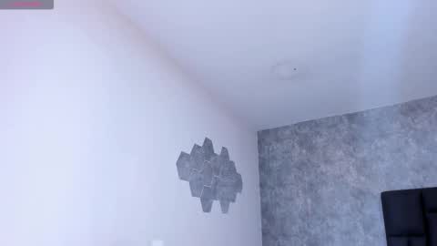 Crystal online show from January 2026 06:43:02 PM