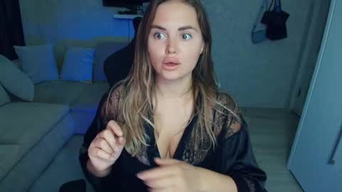 crystalemily online show from September 2025 07:13:02 PM