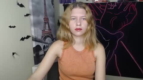 Stella online show from November 2025 07:31:01 AM